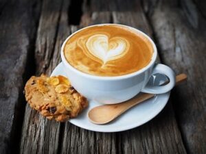 Heeft u zin in praatje en/of een kopje koffie of thee? Vanaf 10.00 uur staat het voor u klaar in de Burgerij. Graag tot dan!